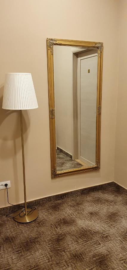 Skadarlija Suites Belgrado Buitenkant foto